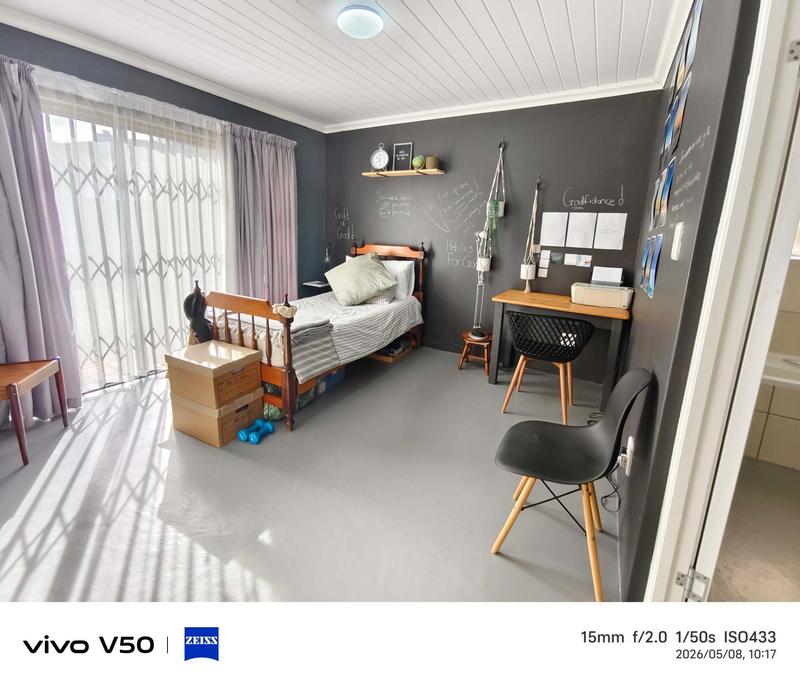4 Bedroom Property for Sale in Hartenbos Heuwels Western Cape